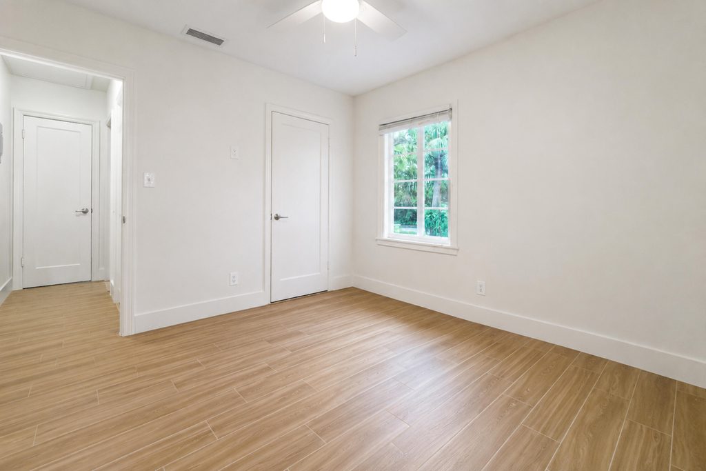 400 E Royal Palm Road - Photo 1