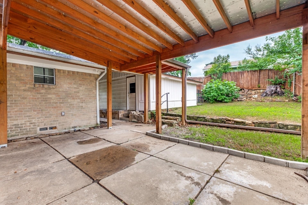 4315 Woodstock Drive - Photo 24