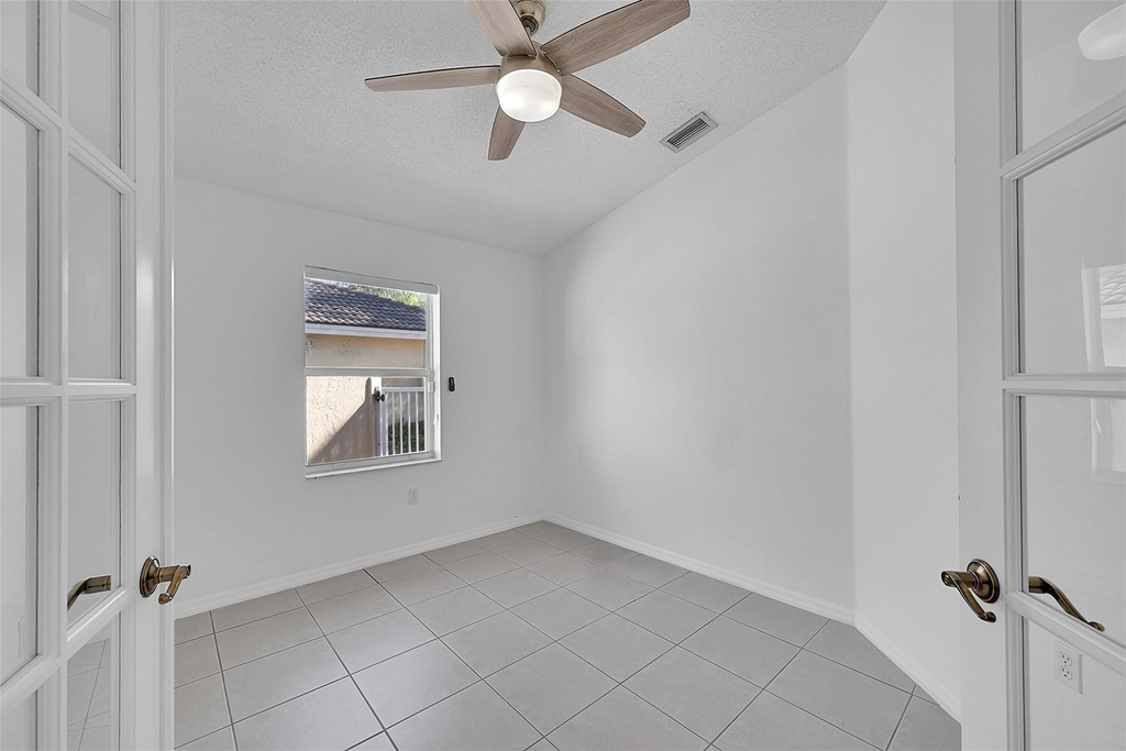 5361 Nw 90th Avenue - Photo 15