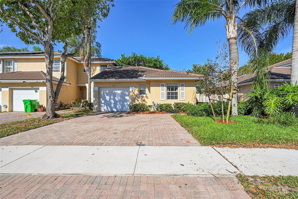 5361 Nw 90th Avenue - Photo 1