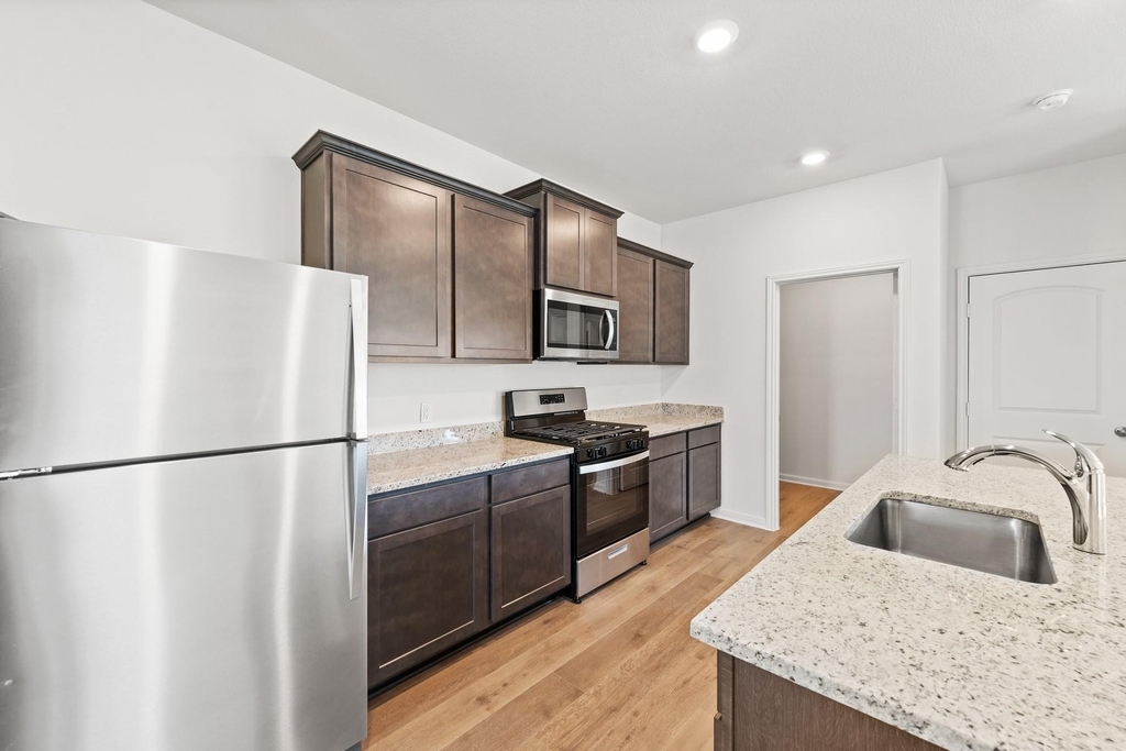 13524 Turtle Mountain Road - Photo 2