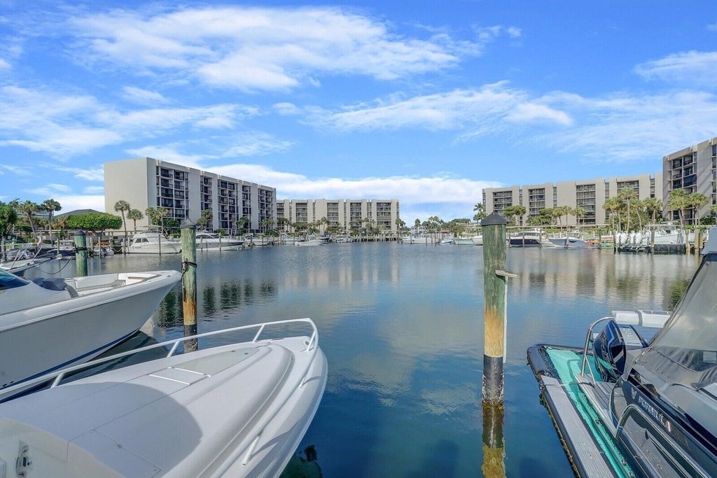 2727 N Ocean Boulevard - Photo 35