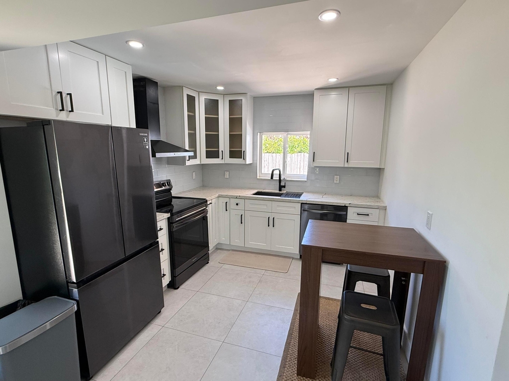 5814 Se Orange Blossom Trail - Photo 2