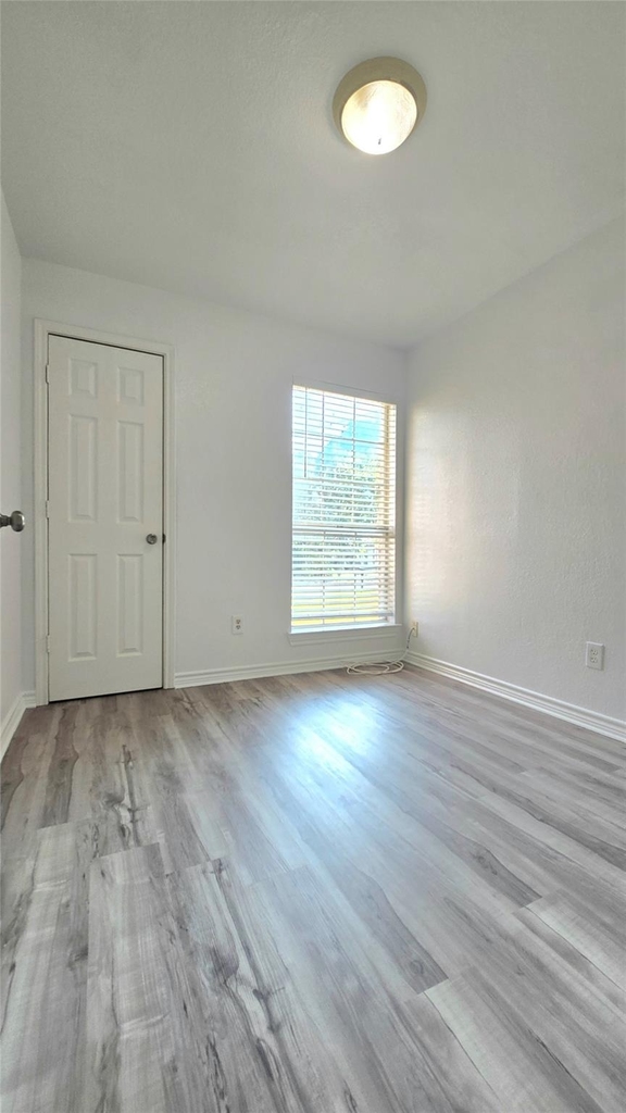 5017 Chapman Street - Photo 23