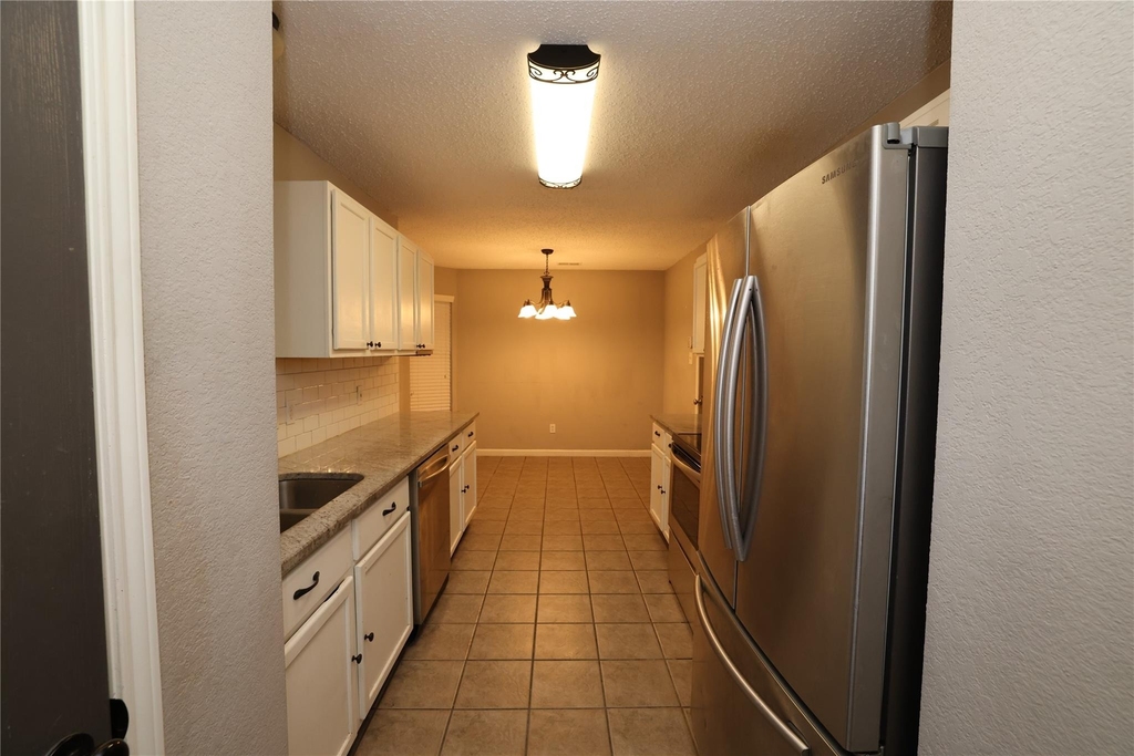 4360 Mesa Drive - Photo 13