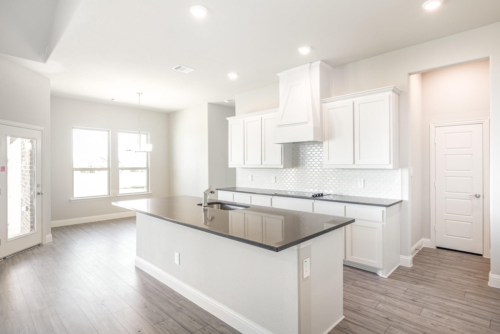 720 Candace Drive - Photo 11