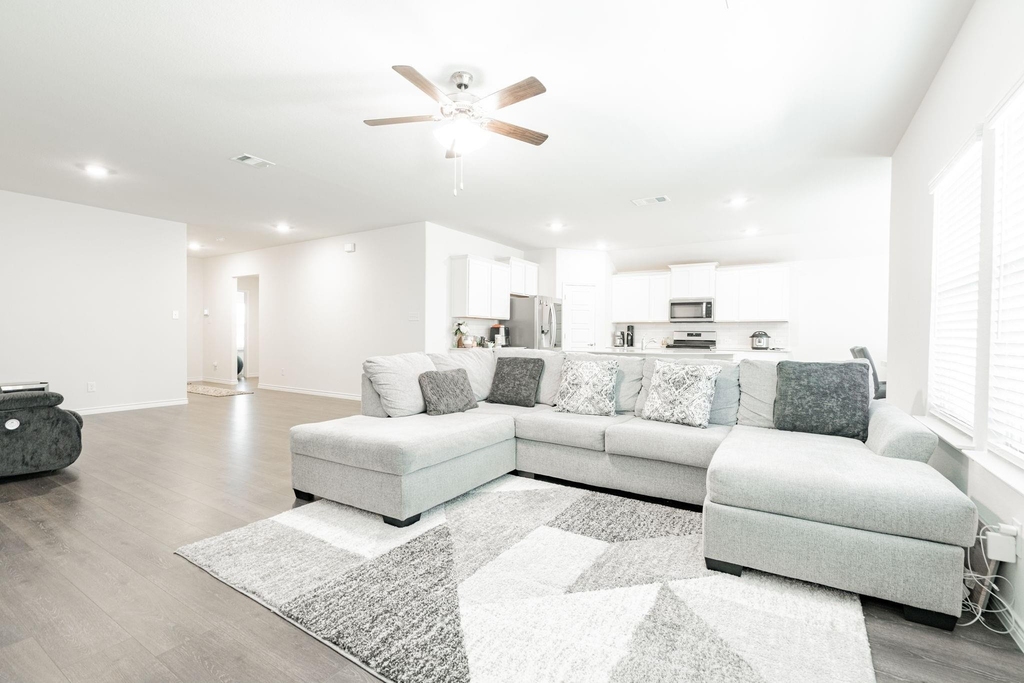 555 Delaware Road - Photo 12