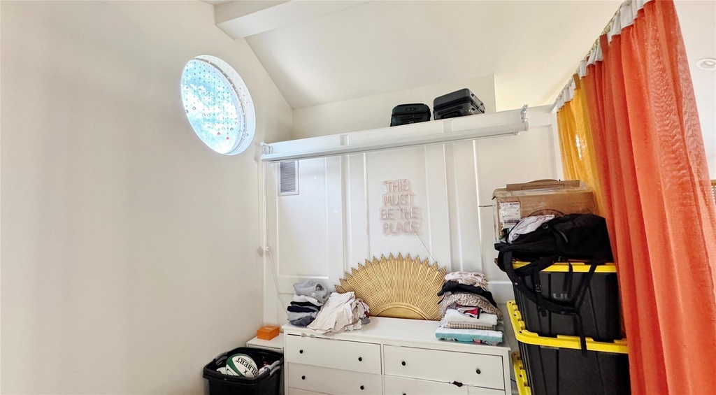 2504 State Street - Photo 8
