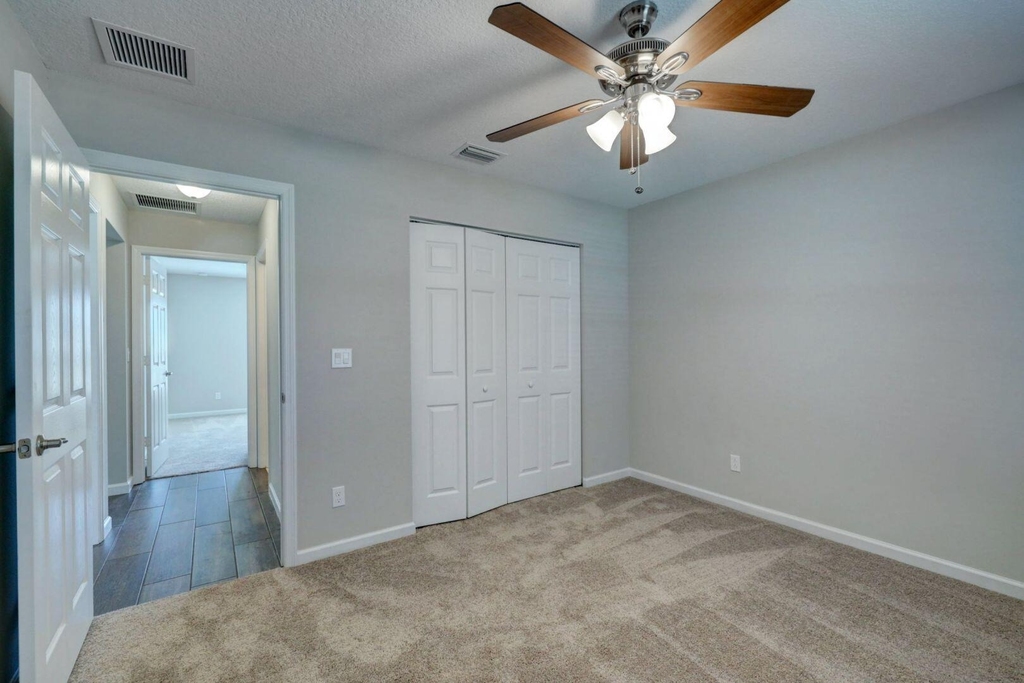 1913 Sw Swift Avenue - Photo 24