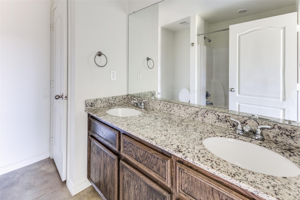 6011 Amelia Earhart Boulevard - Photo 11