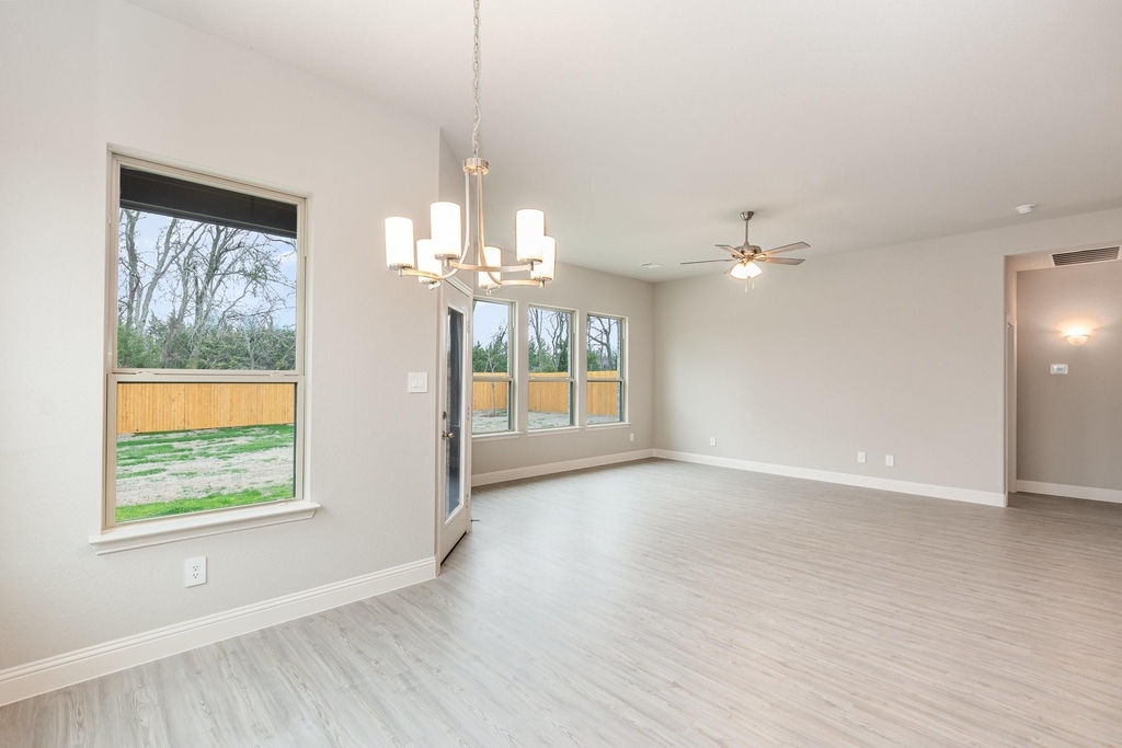 1019 Ella Drive - Photo 2