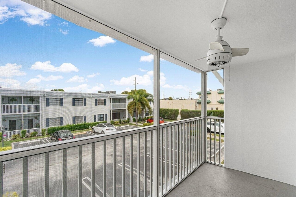 120 Cypress Club Drive - Photo 19