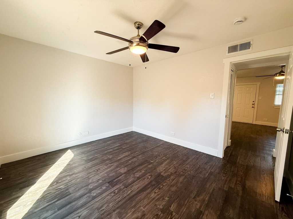 5928 Fletcher Avenue - Photo 14