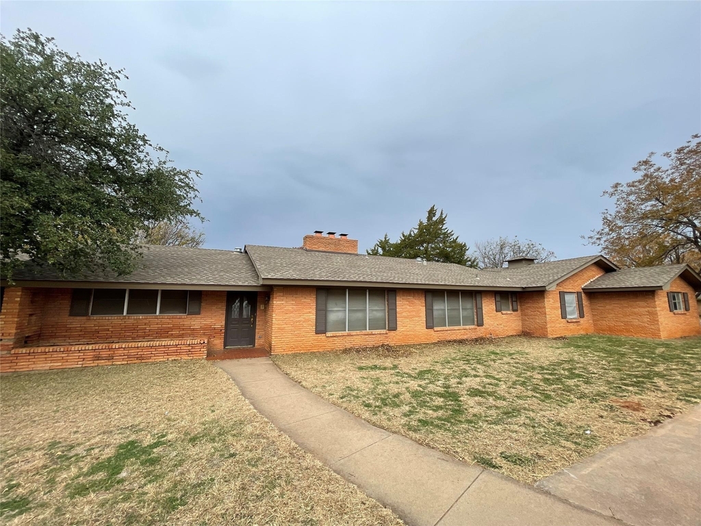 598 Washington Boulevard - Photo 0