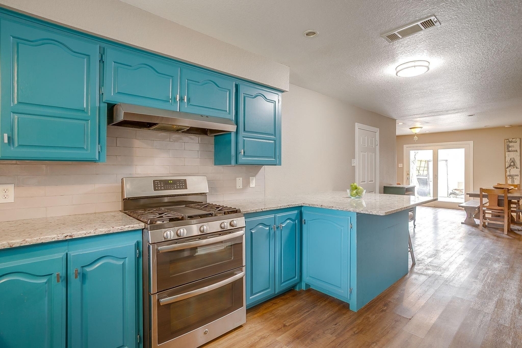 5305 Morley Avenue - Photo 11