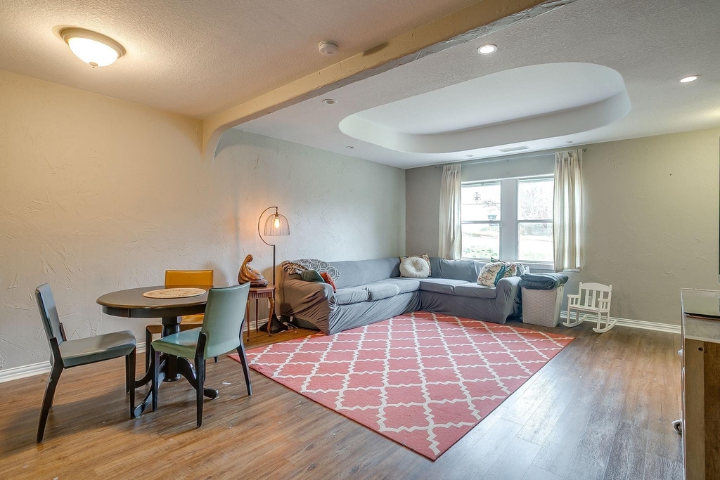 5305 Morley Avenue - Photo 6