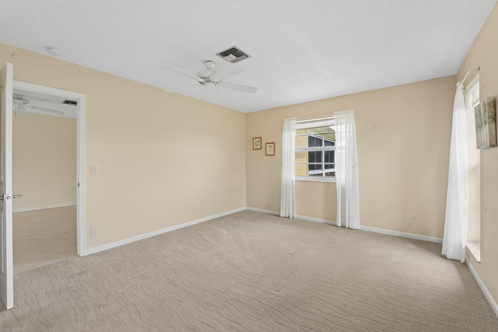 1080 Mahogany Way - Photo 18
