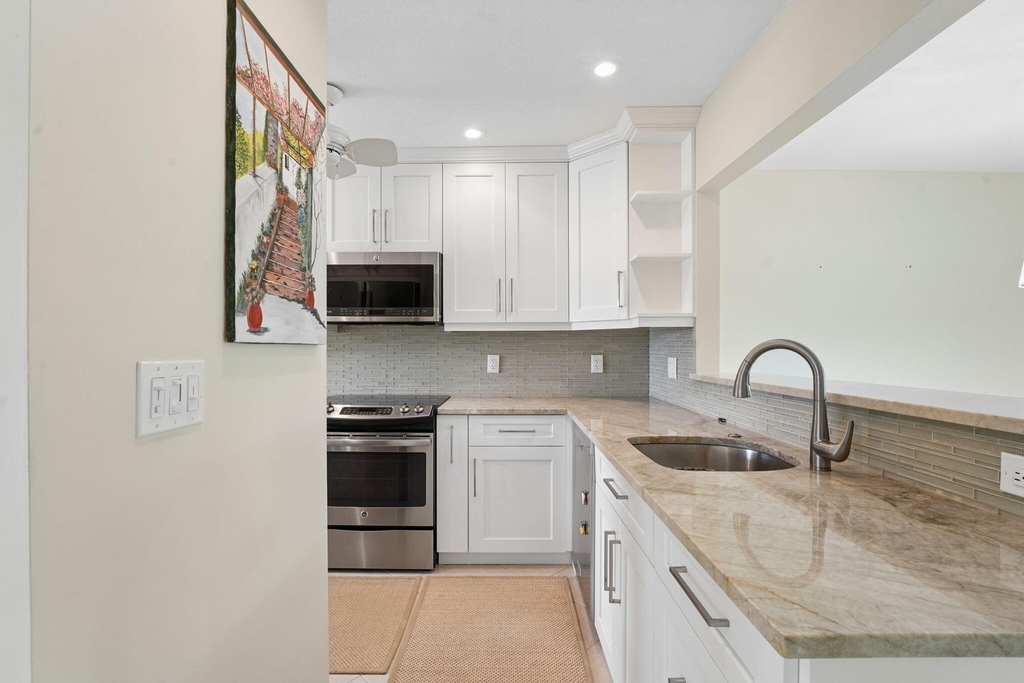 1080 Mahogany Way - Photo 10