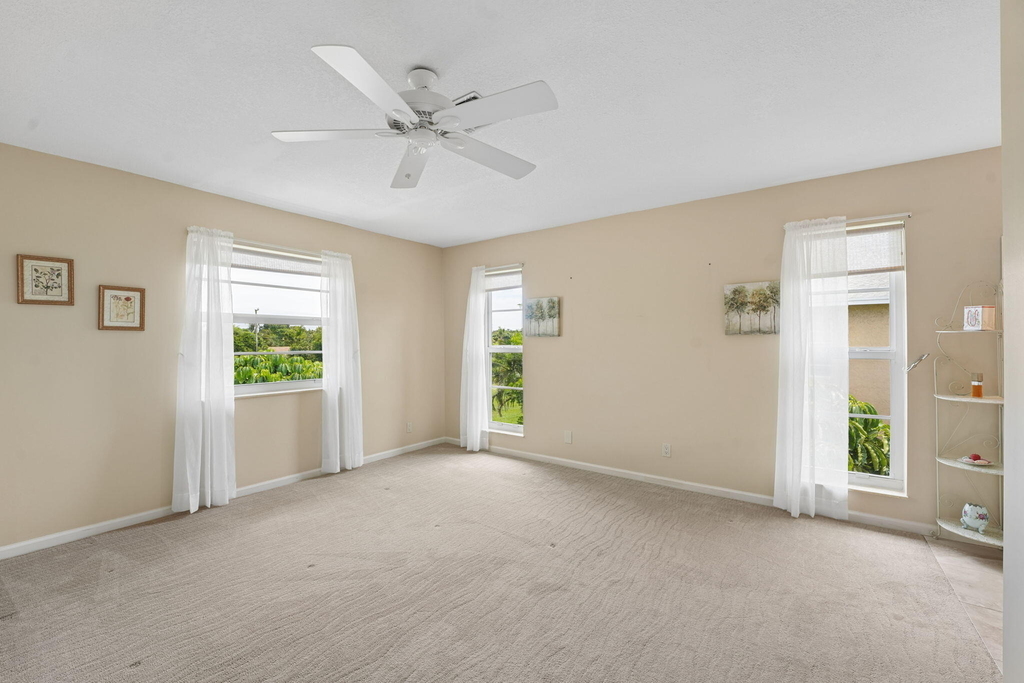 1080 Mahogany Way - Photo 24