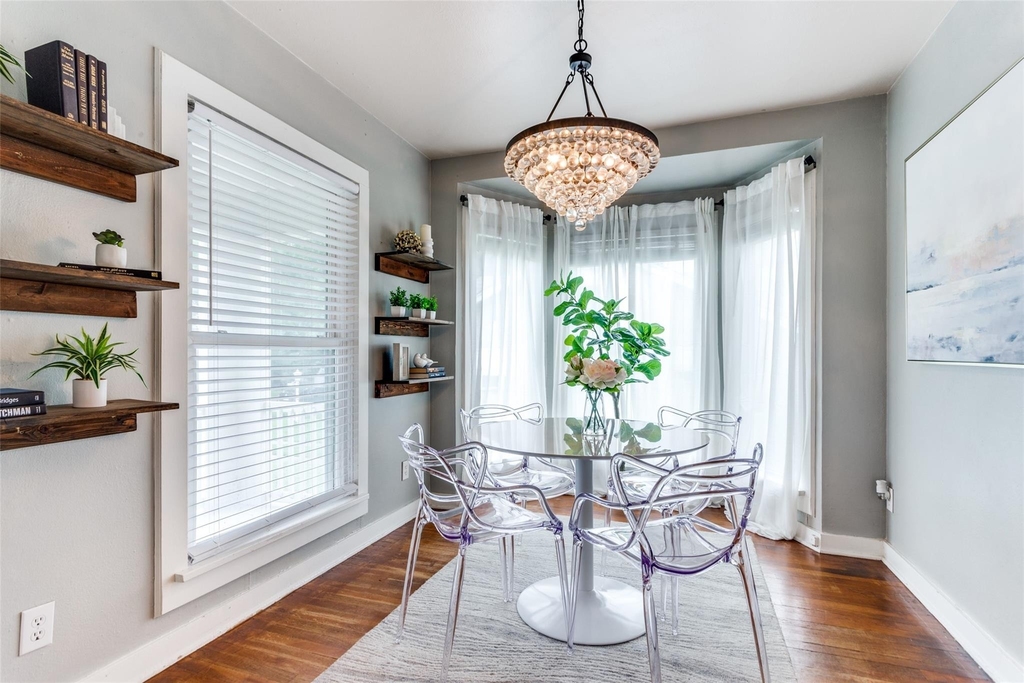 4039 Locke Avenue - Photo 1