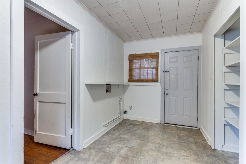 4039 Locke Avenue - Photo 11