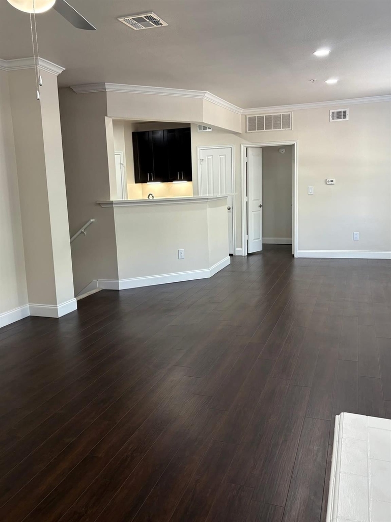 5445 Caruth Haven Lane - Photo 7