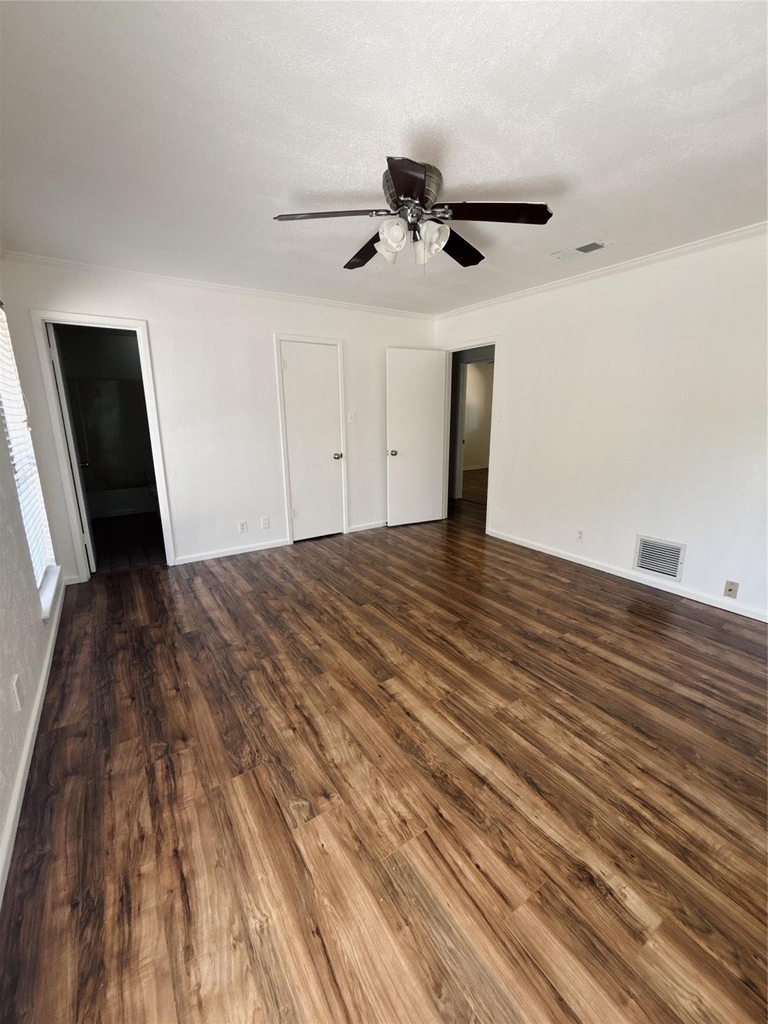 526 Park Lane - Photo 10