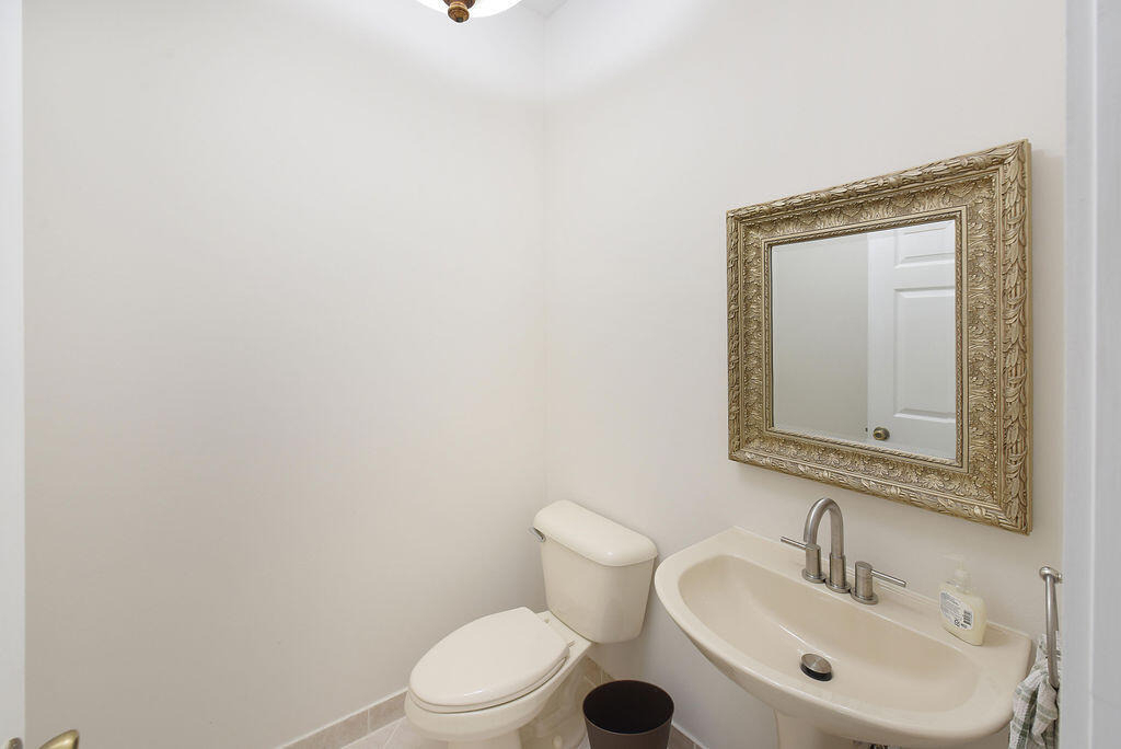 7259 Norwich Lane - Photo 10