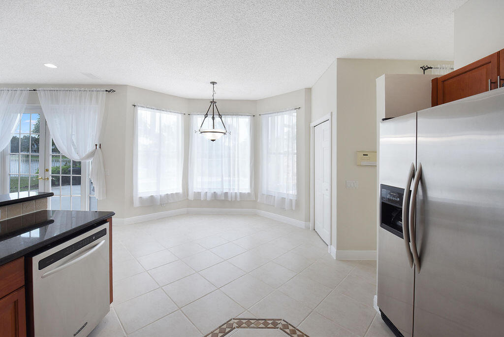 7259 Norwich Lane - Photo 9
