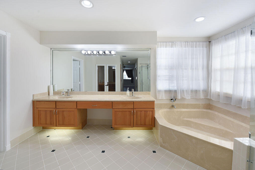 7259 Norwich Lane - Photo 40