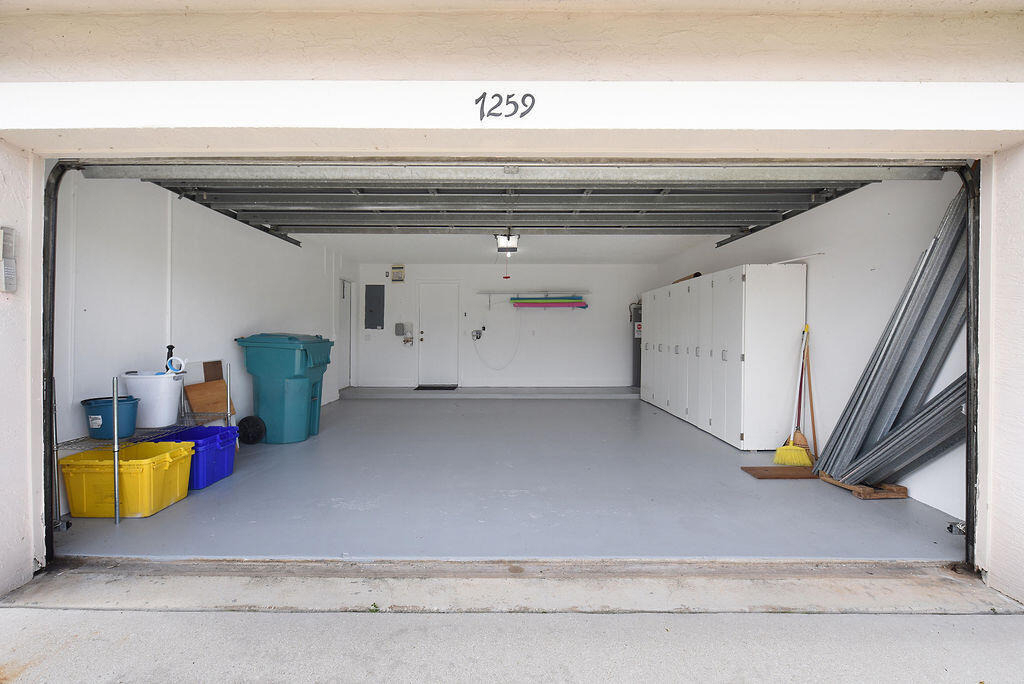 7259 Norwich Lane - Photo 11