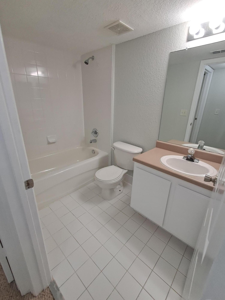 161 Sw Palm Drive - Photo 16
