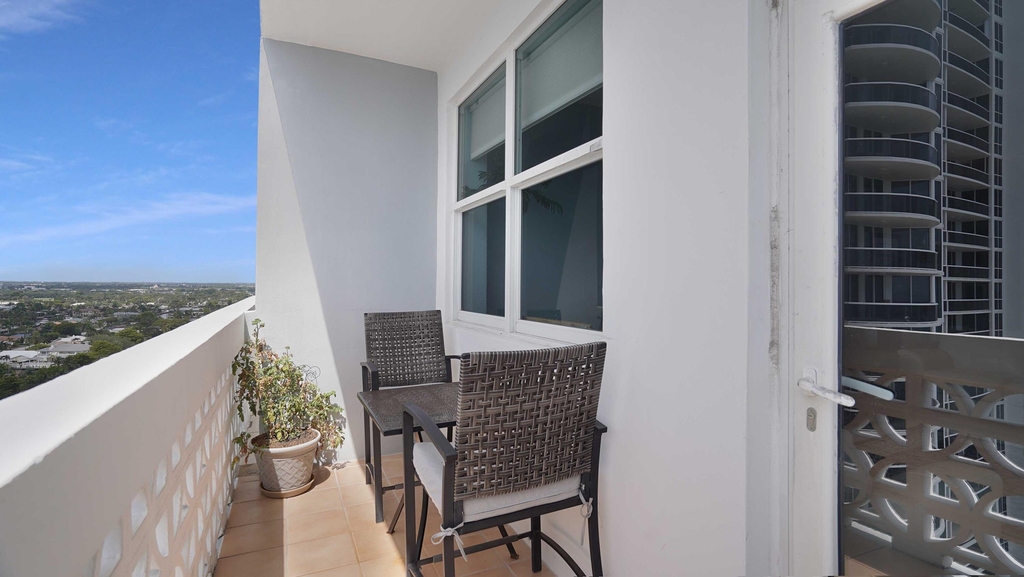 4250 Galt Ocean Drive - Photo 13
