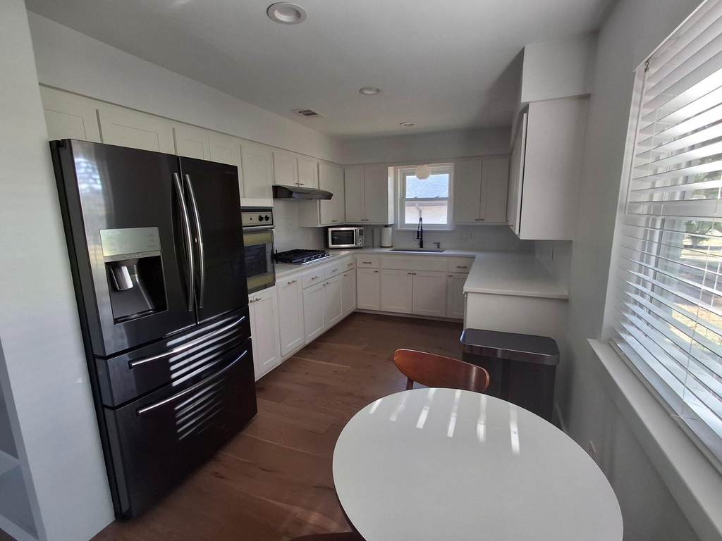 404 N Anna Drive - Photo 1