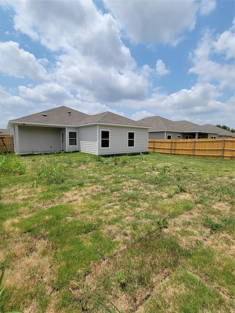 108 Canales Circle - Photo 24