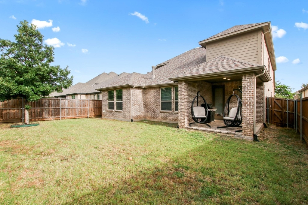 1514 Carnation Street - Photo 11