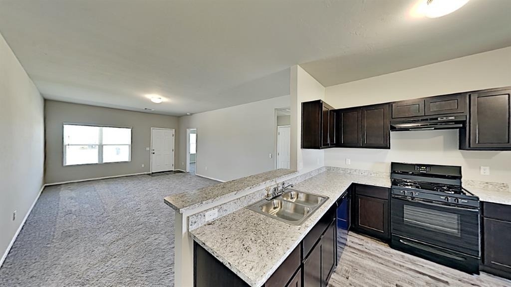 309 Blue Drive - Photo 3