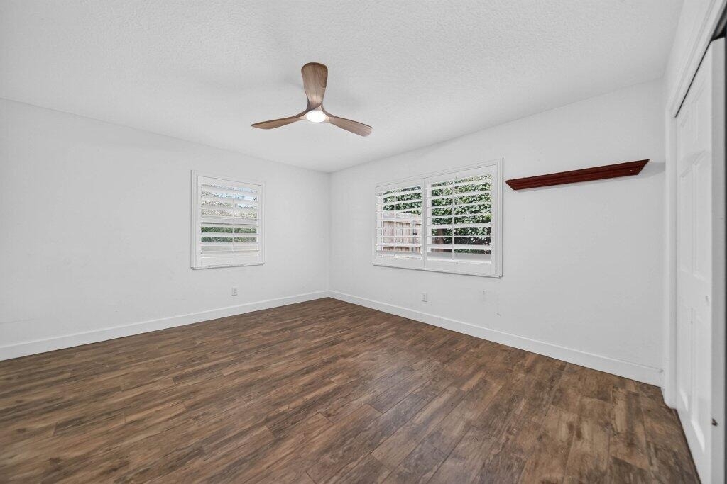 15 W High Point Road - Photo 38