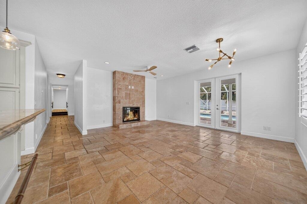 15 W High Point Road - Photo 25