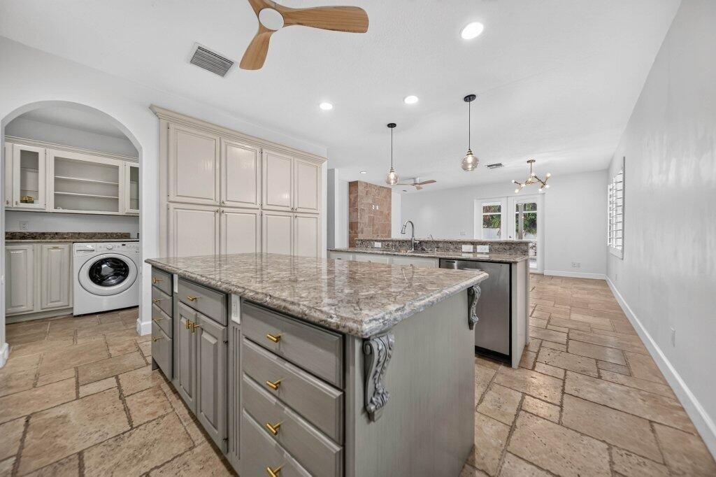15 W High Point Road - Photo 17