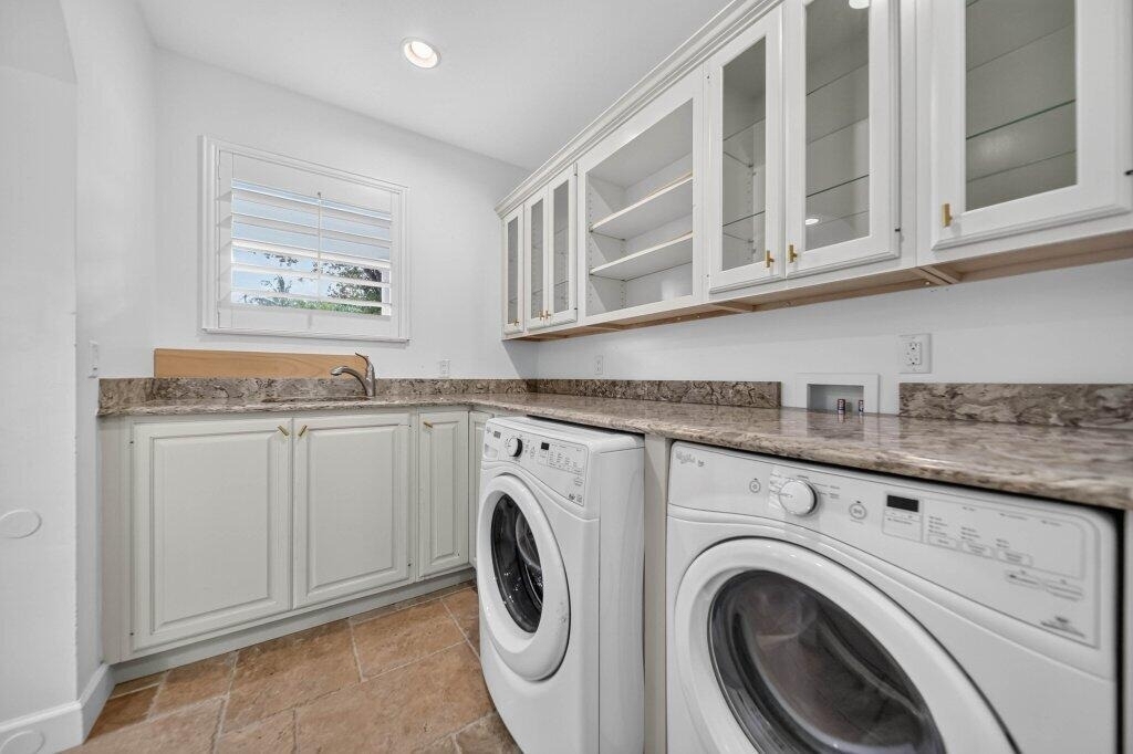 15 W High Point Road - Photo 42