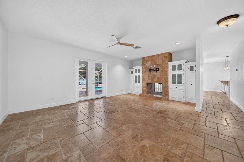 15 W High Point Road - Photo 20