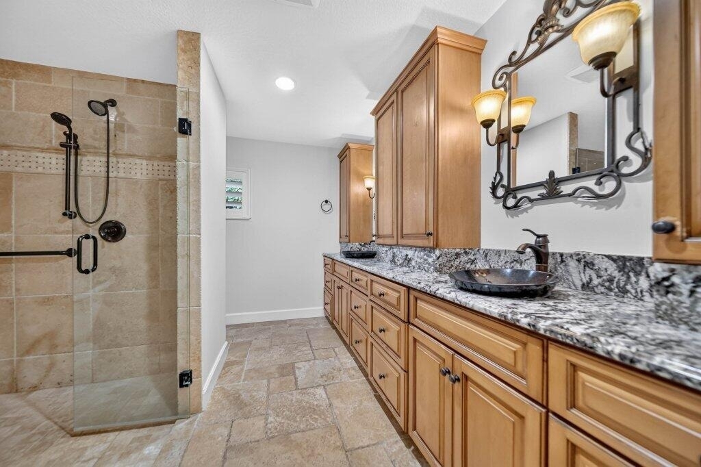 15 W High Point Road - Photo 32