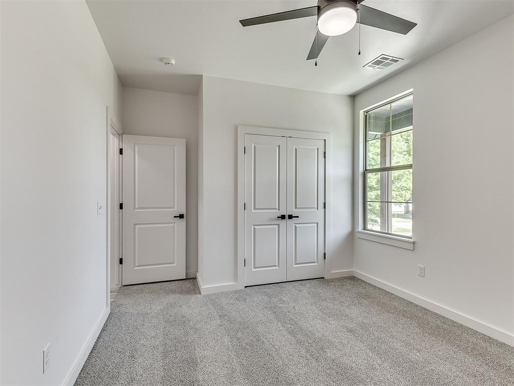 1925 E Springer Avenue - Photo 31