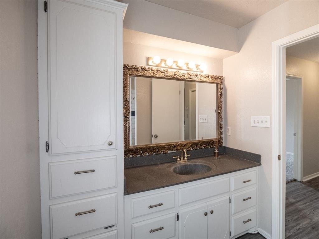 3201 Creekwood Court - Photo 35