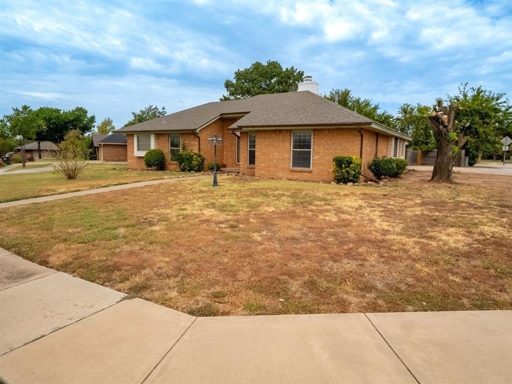3201 Creekwood Court - Photo 3