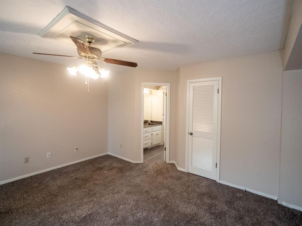 3201 Creekwood Court - Photo 25