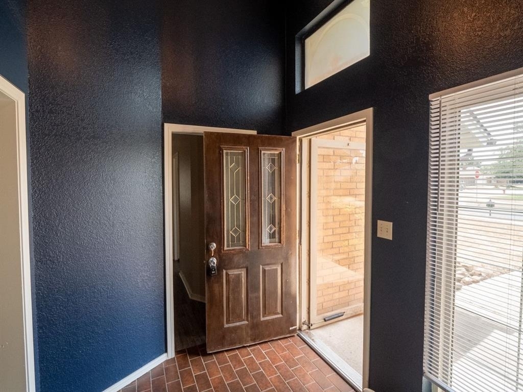 3201 Creekwood Court - Photo 6