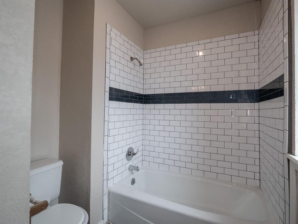 3201 Creekwood Court - Photo 34