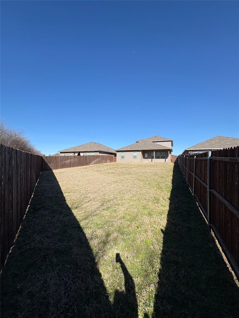 16721 Porterfield Lane - Photo 19